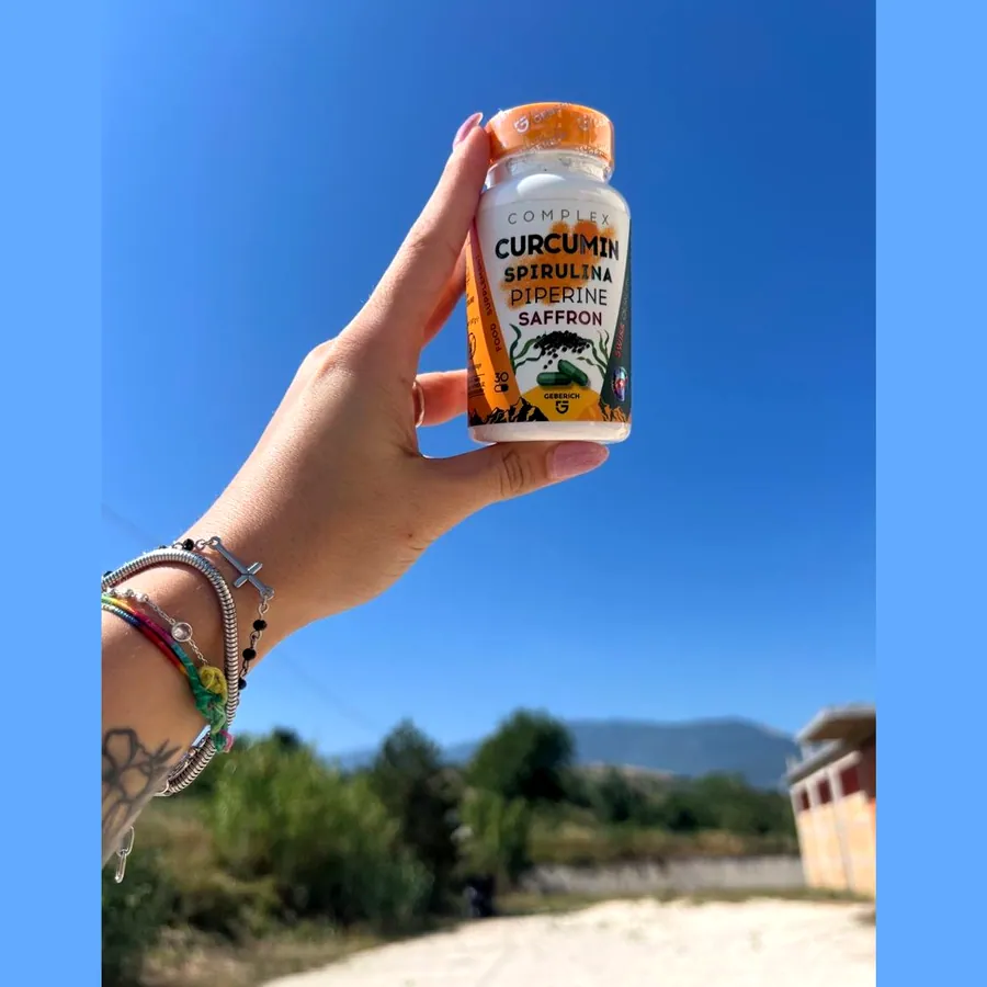 Curcumin Spirulina Piperine Saffron — Produktbild 2